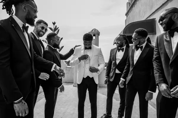 Groomsmen celebration black and white - professional photographer marrakech
